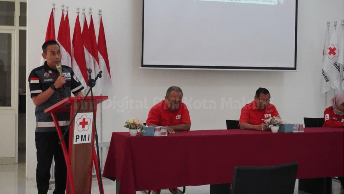 Penyampaian laporan Ketua Panitia Pelatihan Ambulans PMI Kabupaten Kuantan Singingi